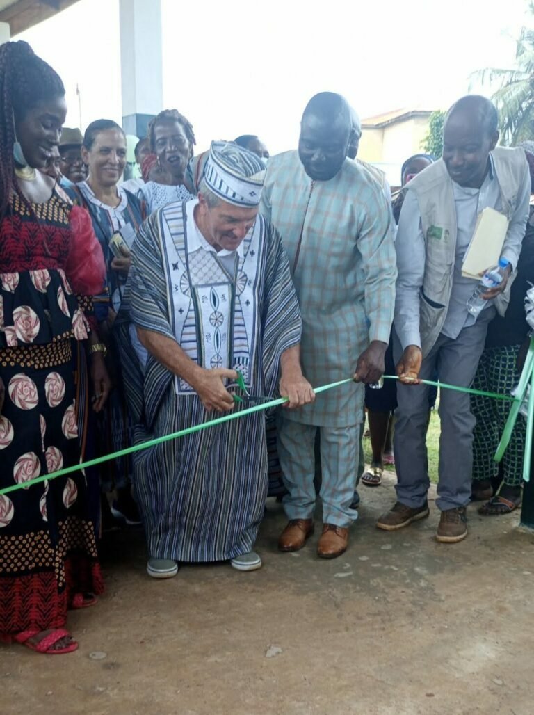 As a means of improving the living standards of marketers in the County, Welthungerhilfe (WHH) officially turned over the newly renovated market to authorities in the county.